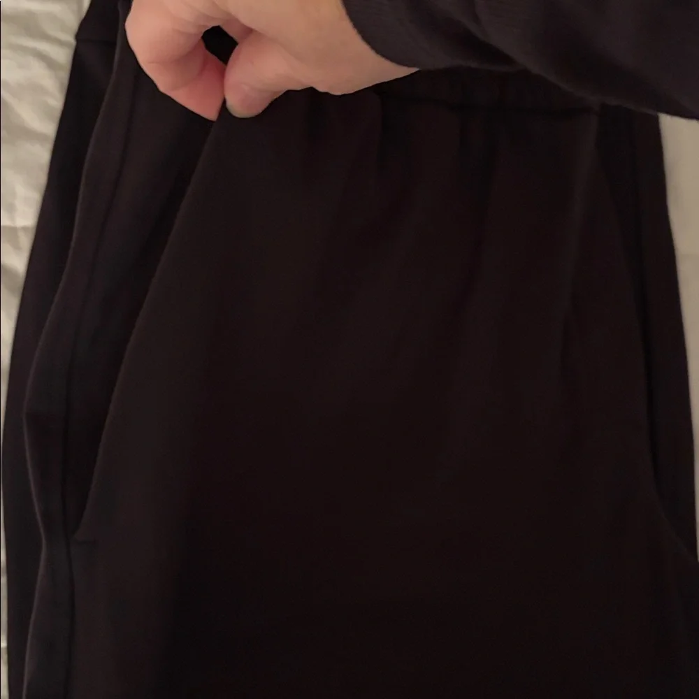 Lululemon straight leg MR elastic waist trouser L women’s - Picture 5 of 9